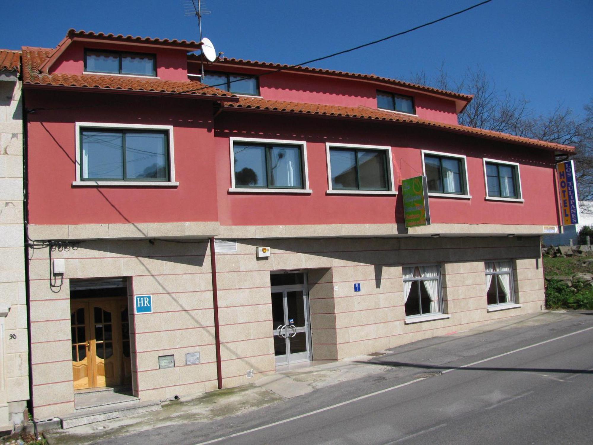 Hotel Restaurante Los Tulipanes San Salvador de Poio Exterior photo